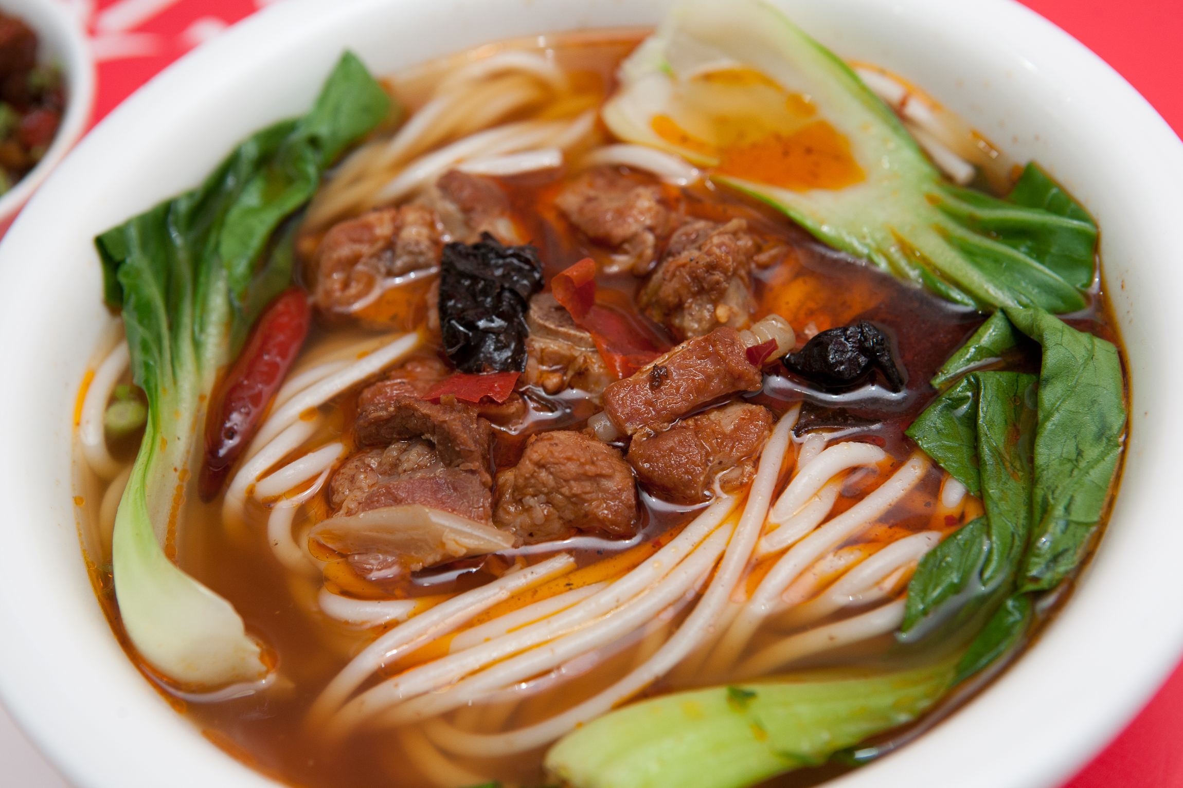 河南醬八爺調味食品有限公司|正宗黃燜雞醬料批發(fā)|廠家直供|誠招經(jīng)銷商|黃燜雞醬料代加工|瓦香雞醬料批發(fā)